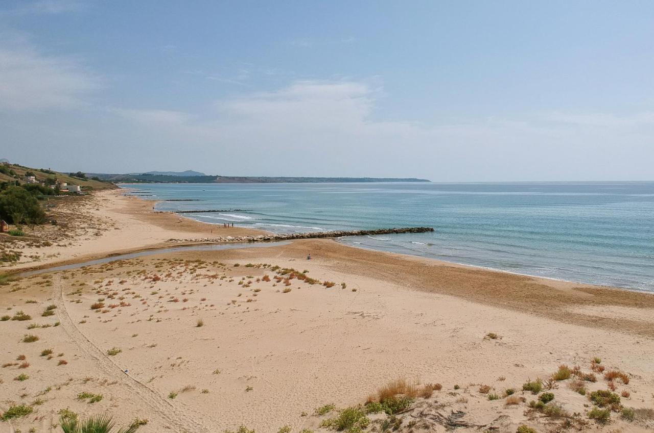 Al Mare Villa Porto Palo Exterior foto
